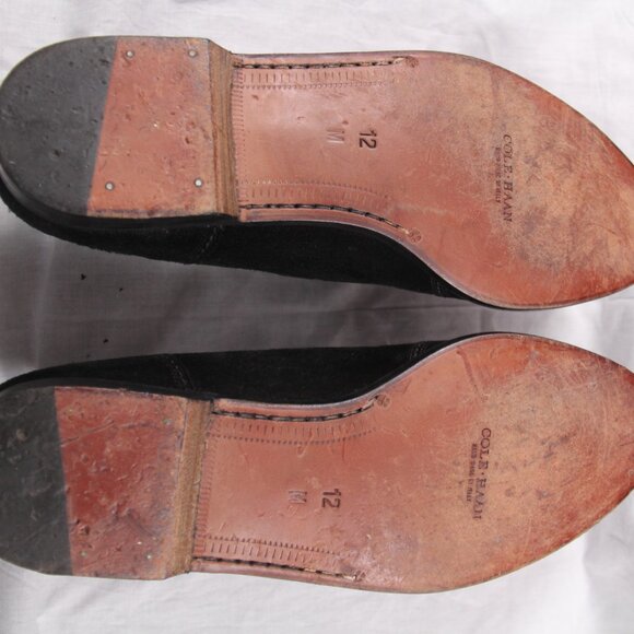 Cole Hahn Italian Suede Loafer/Pumps. - Picture 7 of 7
